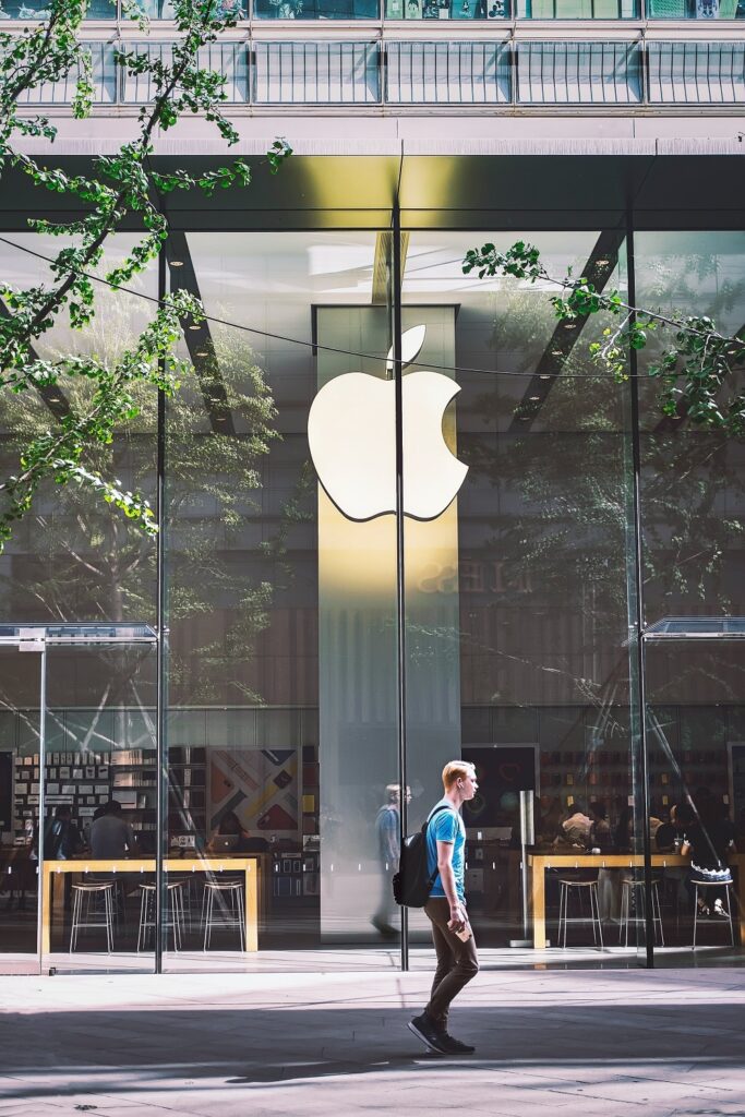 Apple es una de las empresas más destacadas en el mundo.